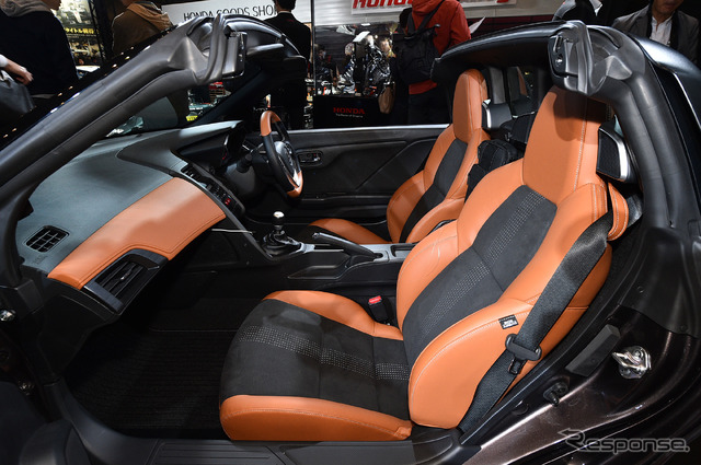 ホンダ S660 ブルーノレザーエディション(東京オートサロン2017)