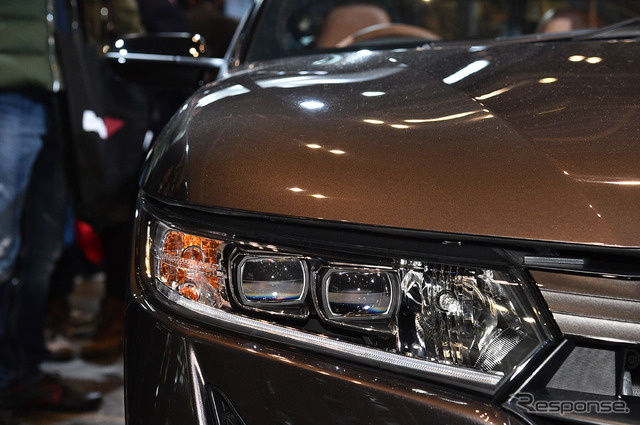 ホンダ S660 ブルーノレザーエディション(東京オートサロン2017)