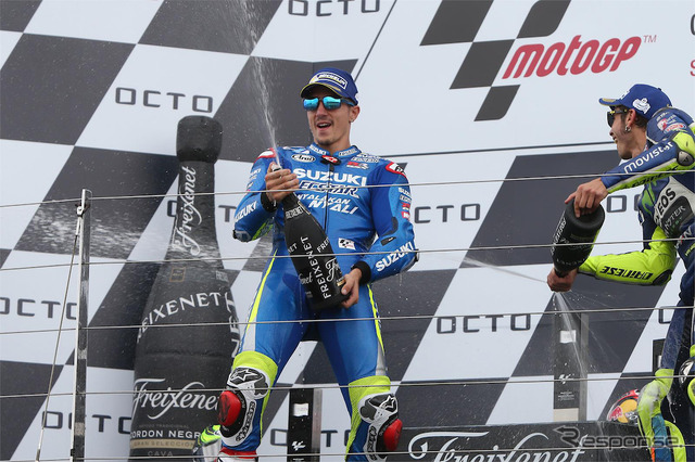 スズキのマーベリック・ビニャーレス選手は、2016 MotoGP第12戦イギリスGPで優勝。