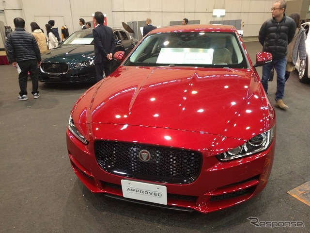 ドイツ車からのお乗り換えも多いです(プレミアムワールド・中古車フェア ジャガーランドローバー静岡)