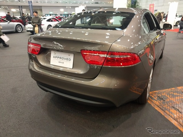ドイツ車からのお乗り換えも多いです(プレミアムワールド・中古車フェア ジャガーランドローバー静岡)