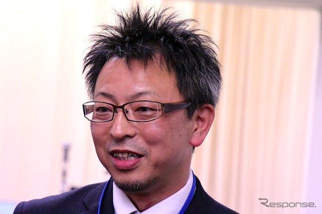 ジクサー開発チーフエンジニア田中強 氏。