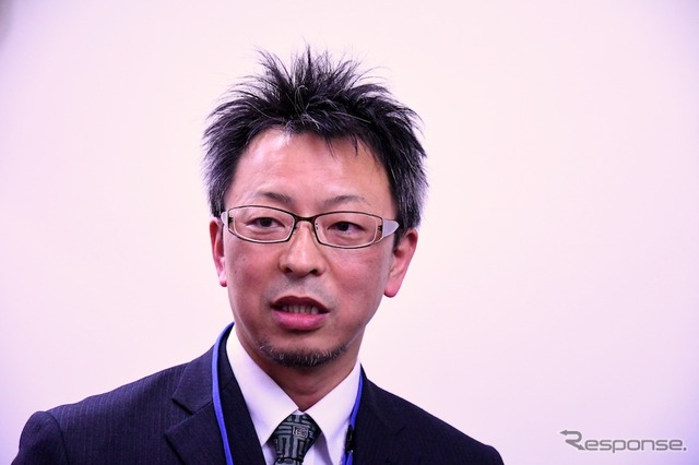 ジクサー開発チーフエンジニア田中強 氏。