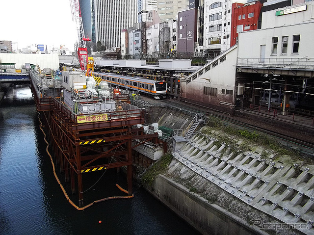 御茶ノ水駅(2017年1月23日撮影)
