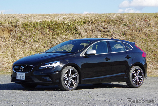 ボルボ V40 D4 R-DESIGN ポールスターエディション