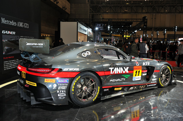 #11 GAINER TANAX AMG GT3
