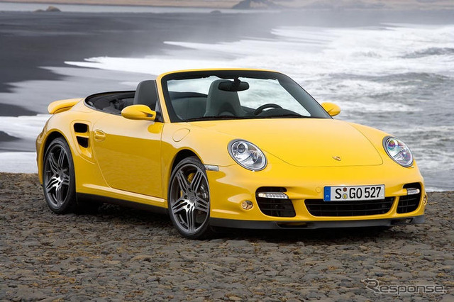 ポルシェAG、新型 911ターボ カブリオレを発表