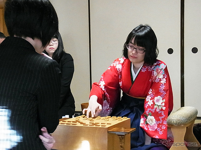 第43期女流名人戦第1局、里見女流名人対上田女流三段(2017年1月15日)