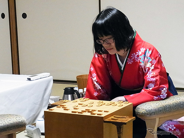 第43期女流名人戦第1局、里見女流名人対上田女流三段(2017年1月15日)