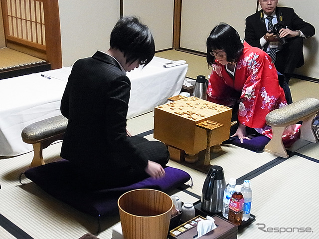 第43期女流名人戦第1局、里見女流名人対上田女流三段(2017年1月15日)
