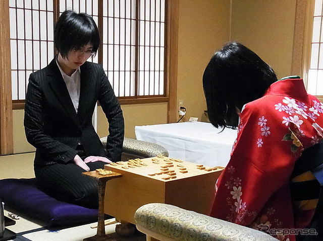 第43期女流名人戦第1局、里見女流名人対上田女流三段(2017年1月15日)