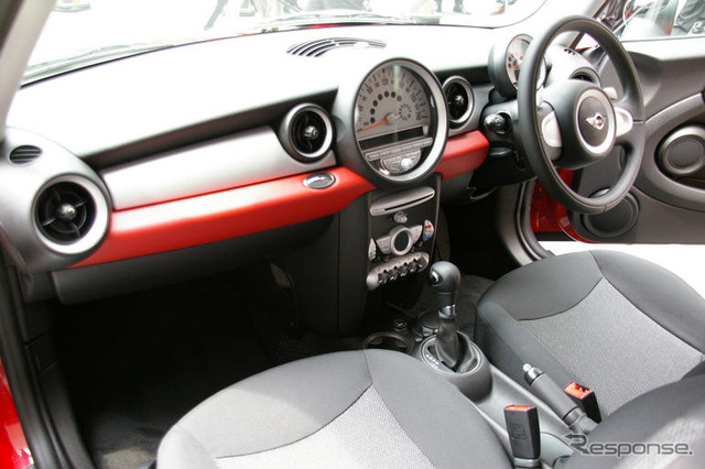 【写真蔵】ニューMINI ONE 登場