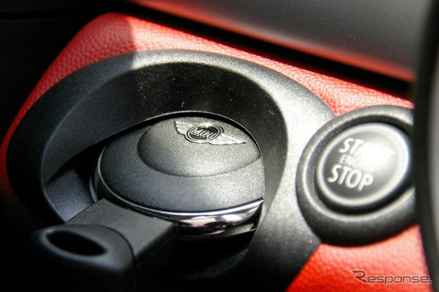 【写真蔵】ニューMINI ONE 登場