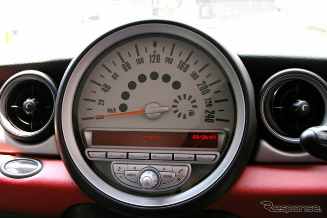 【写真蔵】ニューMINI ONE 登場