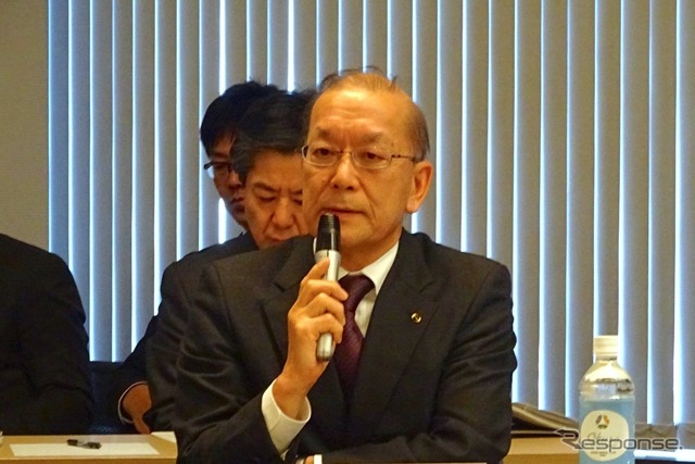 梶川専務 《撮影 池原照雄》