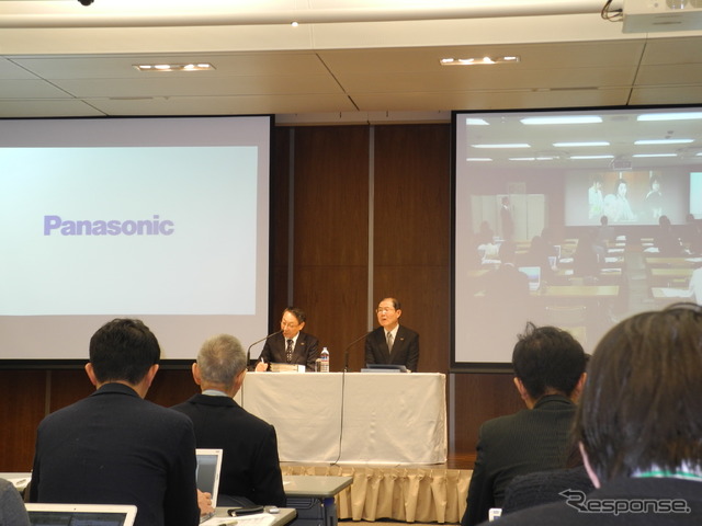 パナソニックの2016年度第3四半期決算会見の様子