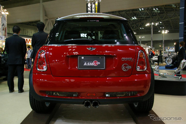 【東京スペシャルインポートカーショー07】写真蔵…ニューMINI 七変化