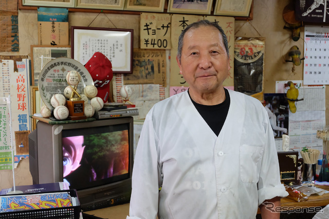 喜多方市内にあるラーメン店「宝夢蘭」の店主、菅沼健仁良さん。高校野球への愛はホンモノだ