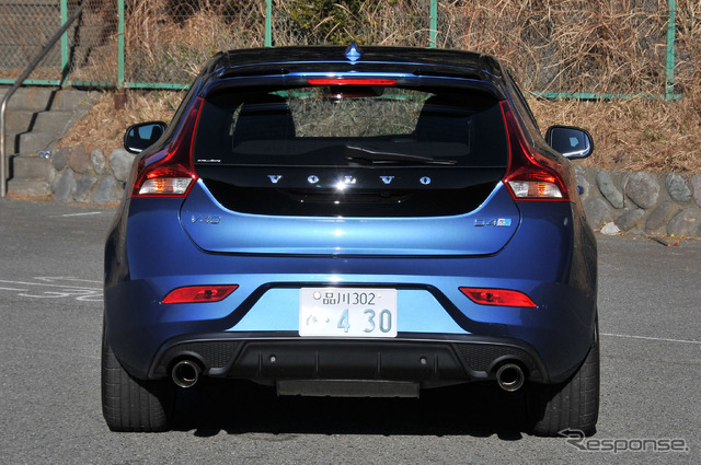 ボルボ V40 D4 Rデザイン ポールスターエディション(ポールスター・パフォーマンス・パーツ装着車)