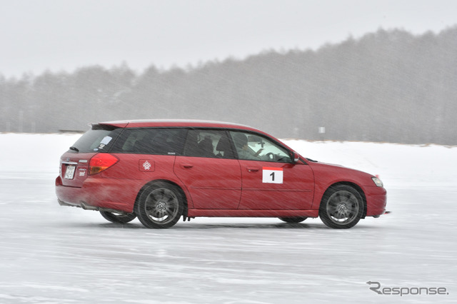 SUBARU on ICE ドライビング・エクスペリエンス