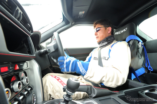 SUBARU on ICE ドライビング・エクスペリエンス