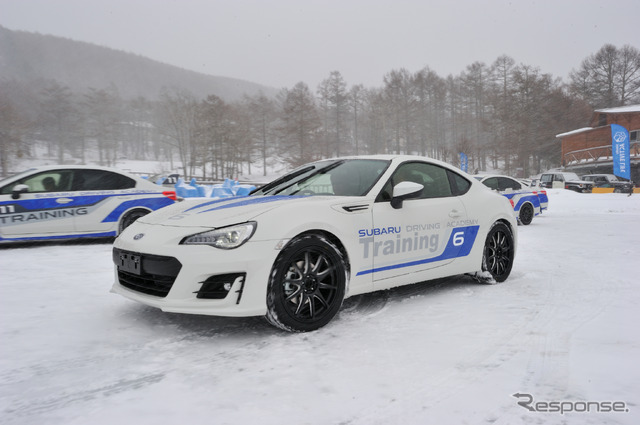 SUBARU on ICE ドライビング・エクスペリエンス