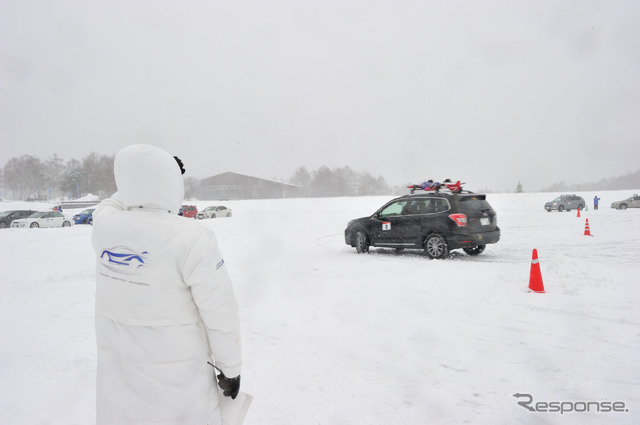 SUBARU on ICE ドライビング・エクスペリエンス