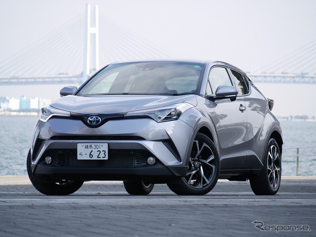 トヨタ C-HR G(ハイブリッド)