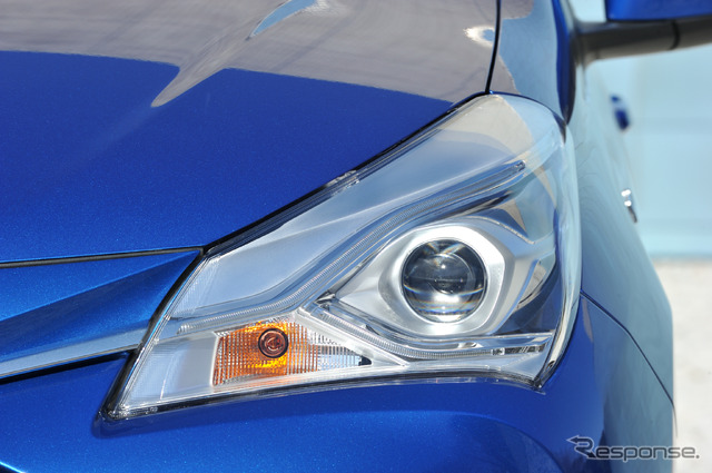 トヨタ ヴィッツ ハイブリッド(HYBRID U Sporty パッケージ)