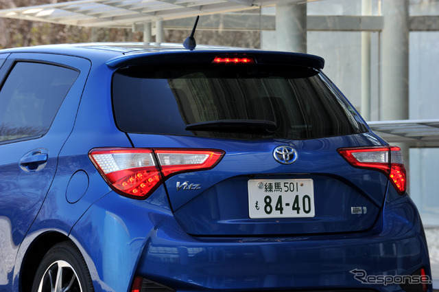 トヨタ ヴィッツ ハイブリッド(HYBRID U Sporty パッケージ)
