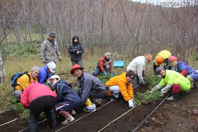 すぐそこに巨大な鹿も!知床斜里町のスゴすぎる大自然実態を知る