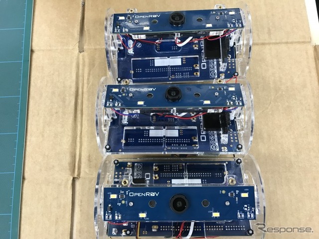 水中ドローンROV（遠隔操作型無人潜水機）