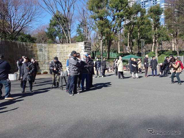 ドローンを活用した災害時の情報収集・滞留者誘導で実証実験（新宿中央公園）