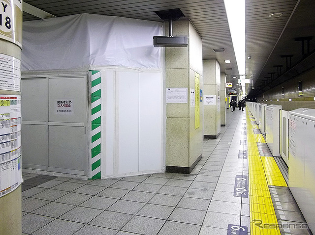 S-TRAIN 座席指定券売機設置工事 有楽町線 有楽町駅(2月14日)