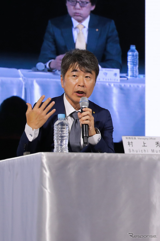村上常務