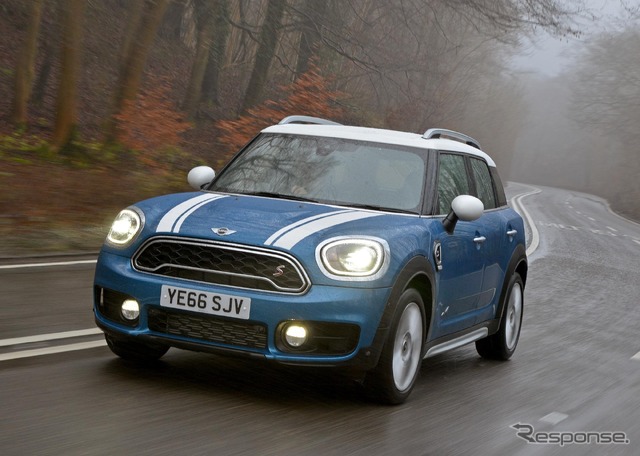 MINI クーパーS カントリーマン ALL4(日本名:クロスオーバー)