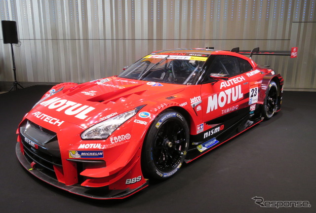 今季型の『Nissan GT-R NISMO GT500』（#23 ニスモ）。
