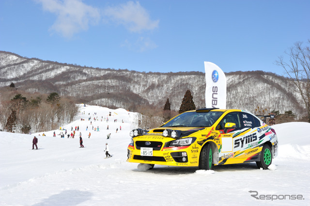 スバルゲレンデタクシー2017(岐阜県高鷲スノーパーク)