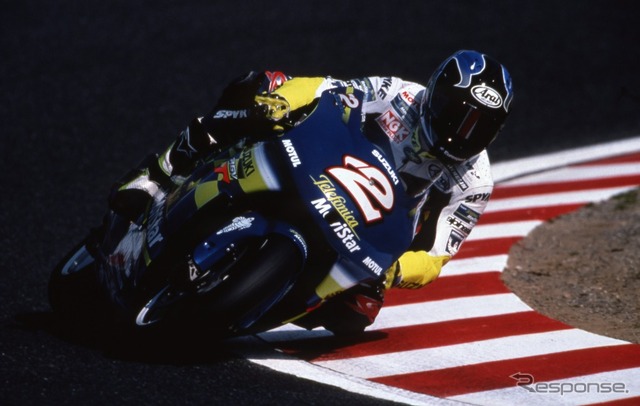 スズキ RGV-ガンマ（2000年）【ライダー：ケニー・ロバーツJr.】ロードレース世界選手権500ccクラスシリーズチャンピオン