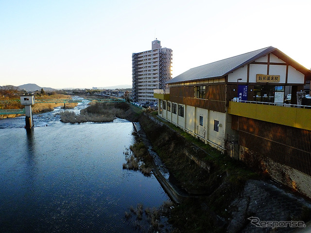 飯坂温泉駅