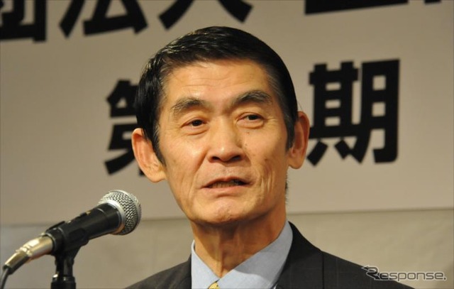 復興支援にバイクツーリングを役立てたいと語る今村雅弘復興相(22日・港区)