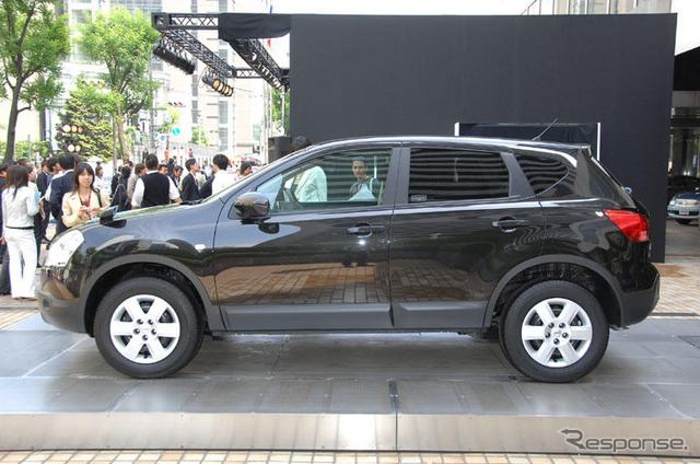 【株価】ハイテクとともに自動車株に買い
