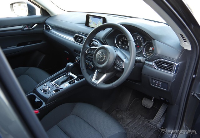 マツダ CX-5 SKYACTIV-G 25S(2.5リットルガソリン)