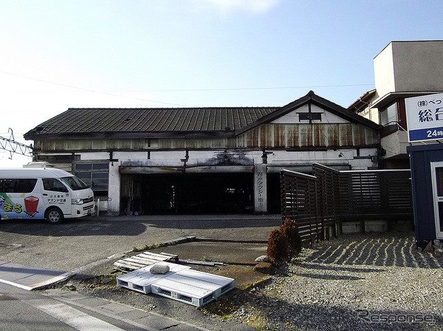 栗橋駅から南栗橋車両管区へ歩く
