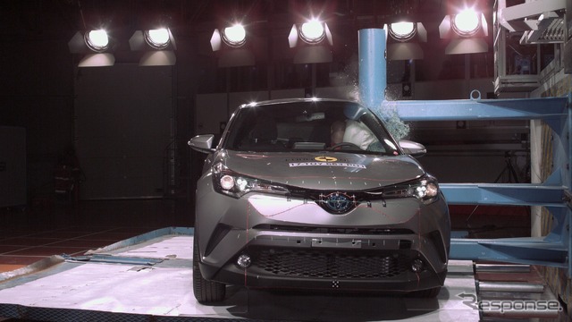 トヨタC-HR:ユーロNCAP、側面ポール衝突試験