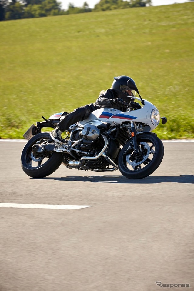 BMW R nineT レーサー