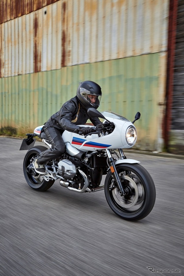 BMW R nineT レーサー