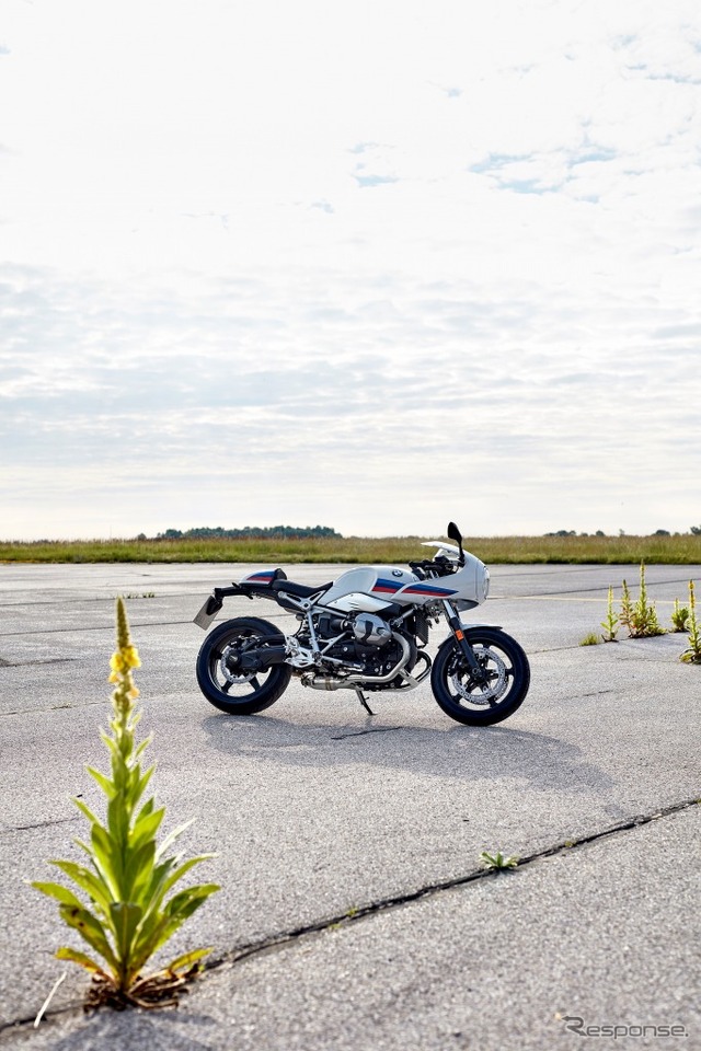 BMW R nineT レーサー