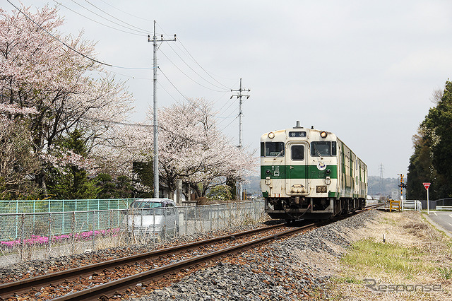 烏山線 キハ40形 現行色