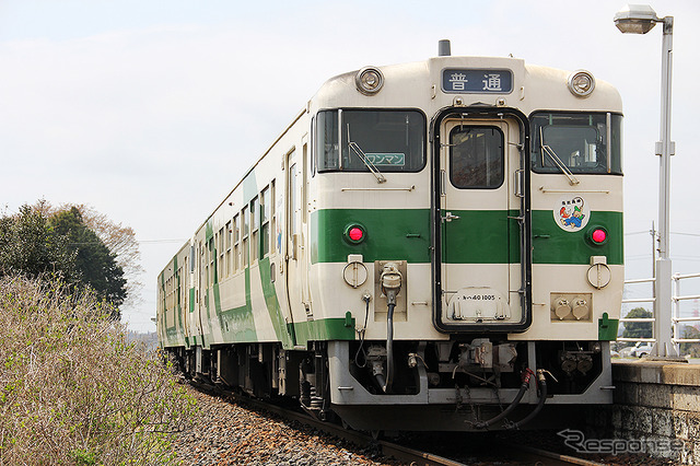 烏山線 キハ40形 現行色